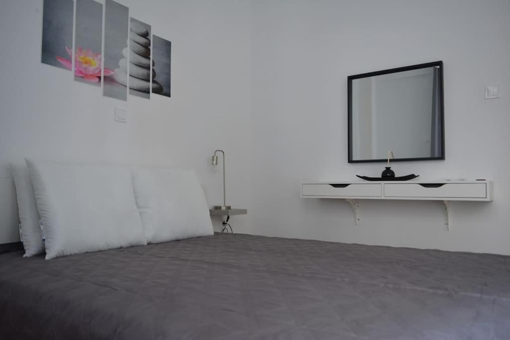Pagrati Apartment Διαμέρισμα Παγκράτι Athens Ngoại thất bức ảnh