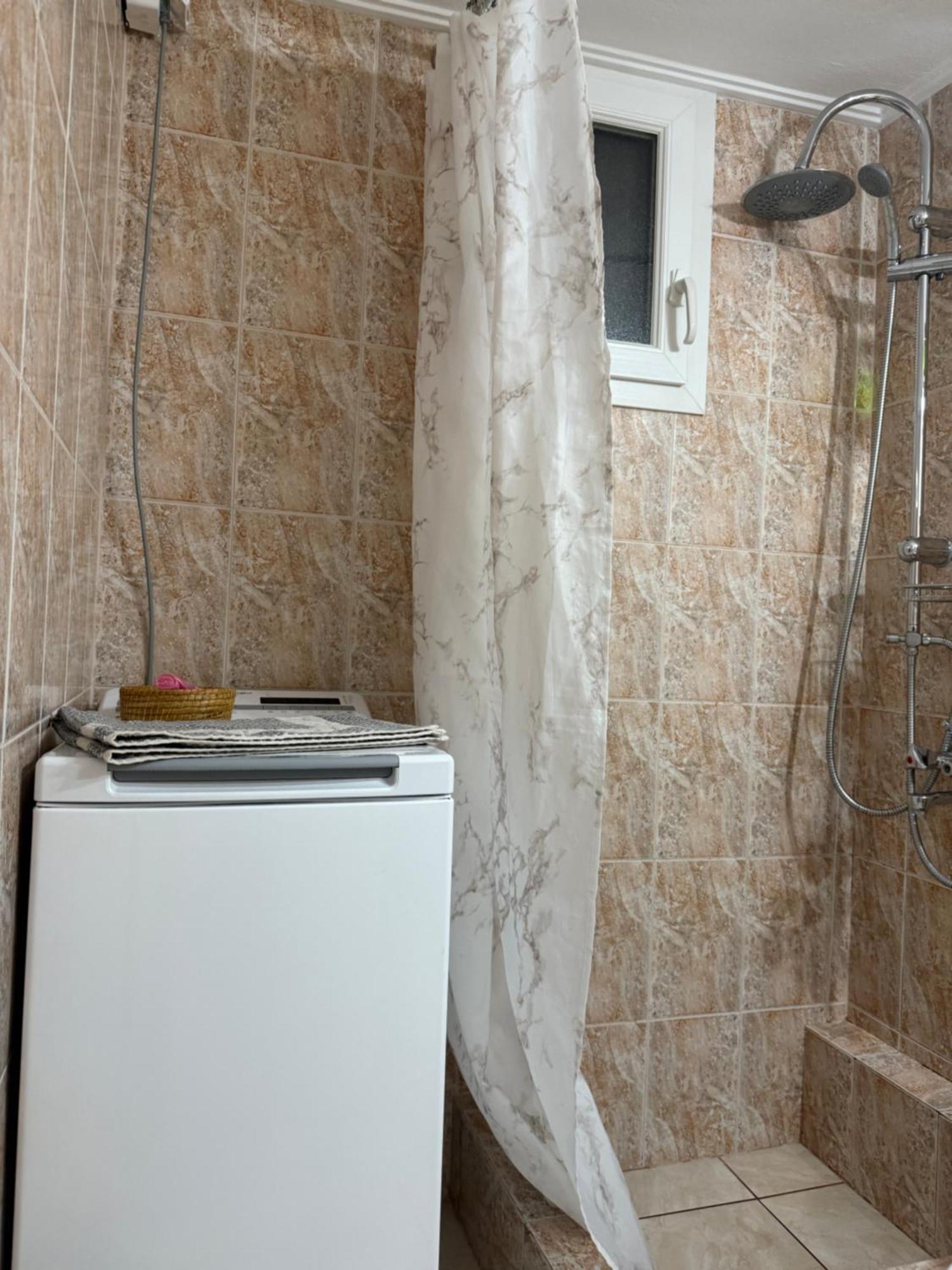 Pagrati Apartment Διαμέρισμα Παγκράτι Athens Ngoại thất bức ảnh